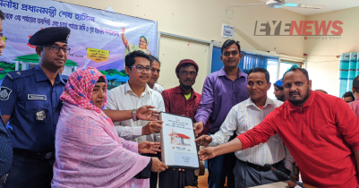 তাহিরপুরে প্রধানমন্ত্রীর উপহার পেল ২৫টি গৃহহীন পরিবার
