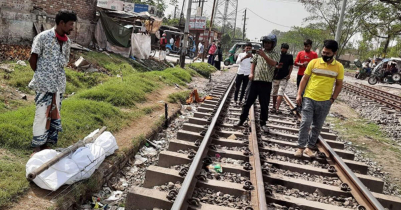 Unidentified woman dies after being hit by train in Kamalganj