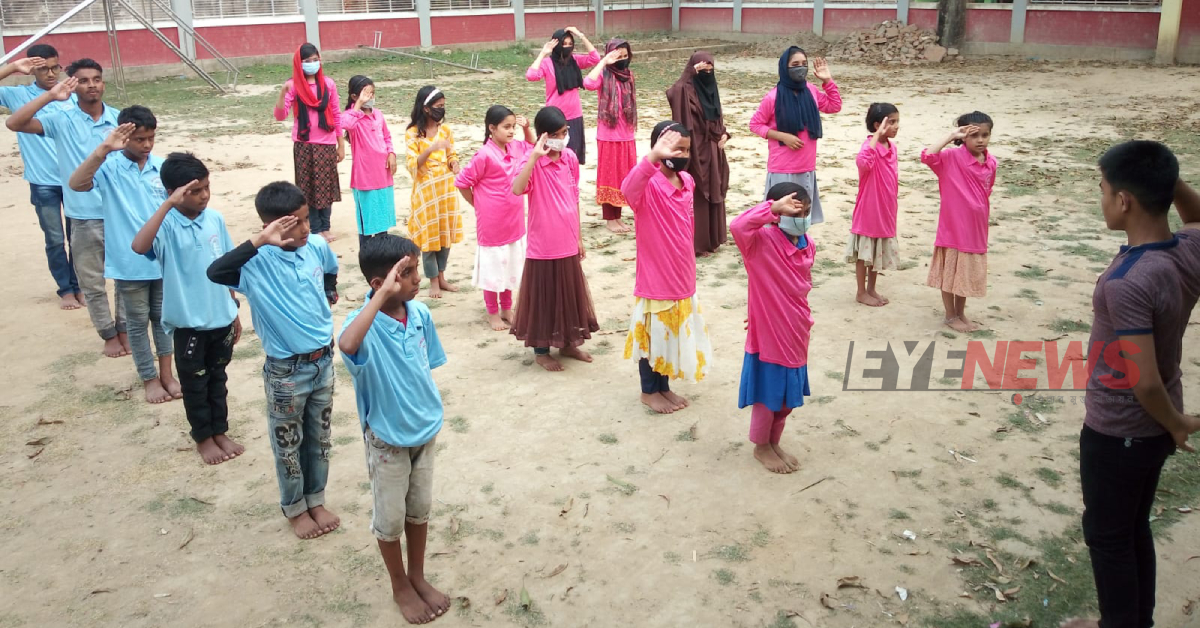 কিশোর কিশোরী ক্লাবের ক্ষুদে সদস্যরা। ছবি- সাজু মারছিয়াং