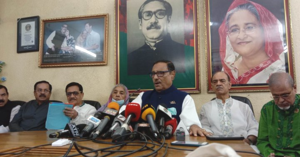 রাজধানীর ধানমন্ডিতে আওয়ামী লীগ সভাপতির রাজনৈতিক কার্যালয়ে ওবায়দুল কাদের। ছবি- সংগৃহীত