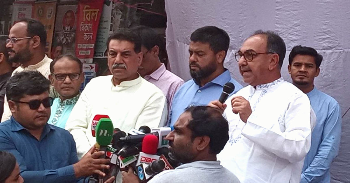 সমাবেশে বক্তব্য দিচ্ছেন বিএনপি নেতা মির্জা আব্বাস। ছবি- সংগৃহীত সমাবেশে বক্তব্য দিচ্ছেন বিএনপি নেতা মির্জা আব্বাস। ছবি- সংগৃহীত