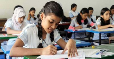 রোববার থেকে প্রাথমিক বিদ্যালয় খুলবে নতুন সময়সূচিতে 