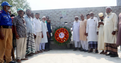 ৫৩ বছর পর আঁখিরা বধ্যভূমির স্মৃতিস্তম্ভে শ্রদ্ধাঞ্জলি অর্পণ