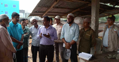 কুলাউড়ায় বন বিভাগের অভিযানে দুইশ ফুট আকাশমনি কাঠ জব্দ কুলাউড়ায় বন বিভাগের অভিযানে দুইশ ফুট আকাশমনি কাঠ জব্দ