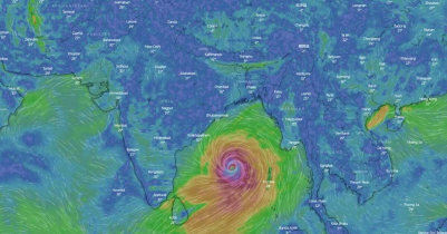 ঘূর্ণিঝড় কাভার করতে যাওয়ার আগে যা আপনার অবশ্যই জানা দরকার