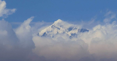 কাঞ্চনজঙ্ঘা অভিযানে গিয়ে এভারেস্টজয়ী জার্মান পর্বতারোহীর মৃ-ত্যু