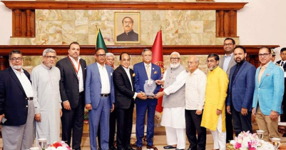 জনসচেতনতা গড়ে তুলতে গণমাধ্যমের প্রতি রাষ্ট্রপতির আহ্বান