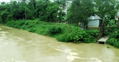 টানা বৃষ্টিতে কমলগঞ্জে ধলাই নদীর পানি বৃদ্ধি, বন্যার আশংকা