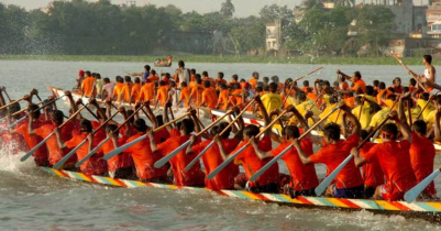 মৌলভীবাজারে নৌকাবাইচ, প্রথম পুরষ্কার মোটরসাইকেল 