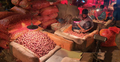 দেশ জুড়ে পেঁয়াজের দাম নিয়ে অস্বস্তি