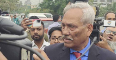 আইনজীবীদের তোপের মুখে শাহজাহান ওমর