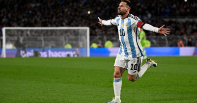 Late Messi free-kick helps Argentina beat Ecuador