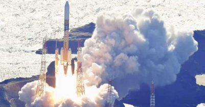 Japan launches rocket carrying ‘Moon Sniper’ lunar lander