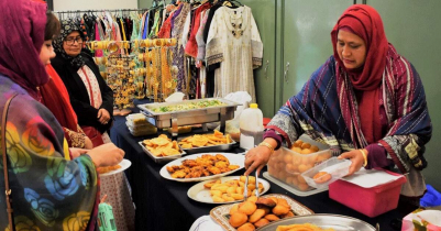 Bangladeshi pitha festival held in Melbourne