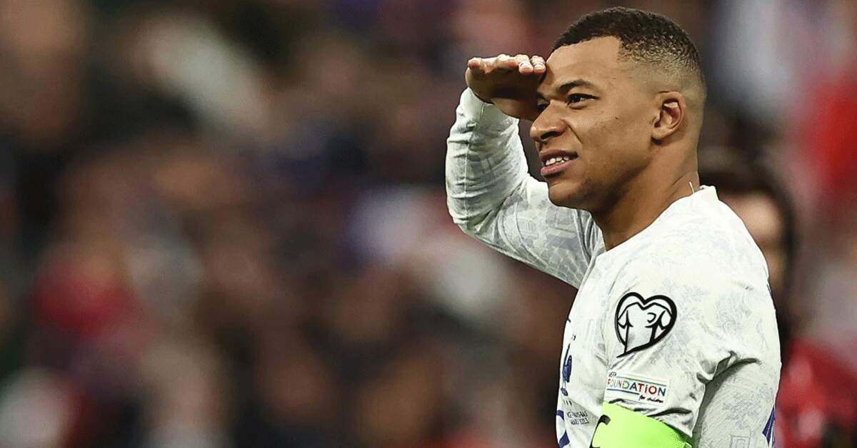 PSG gives Kylian Mbappé 2 weeks to decide on his future: 'We want him to  stay, but he can't leave for free