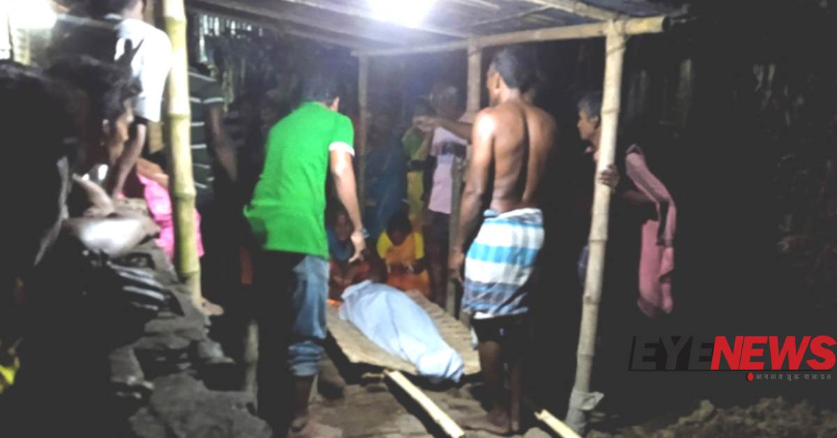 আশা রানী হিন্দু না খ্রিস্টান সঠিক না জানায় গোয়াল ঘরের পাশেই সমাহিত হন। ছবি- আই নিউজ আশা রানী হিন্দু না খ্রিস্টান সঠিক না জানায় গোয়াল ঘরের পাশেই সমাহিত হন। ছবি- আই নিউজ