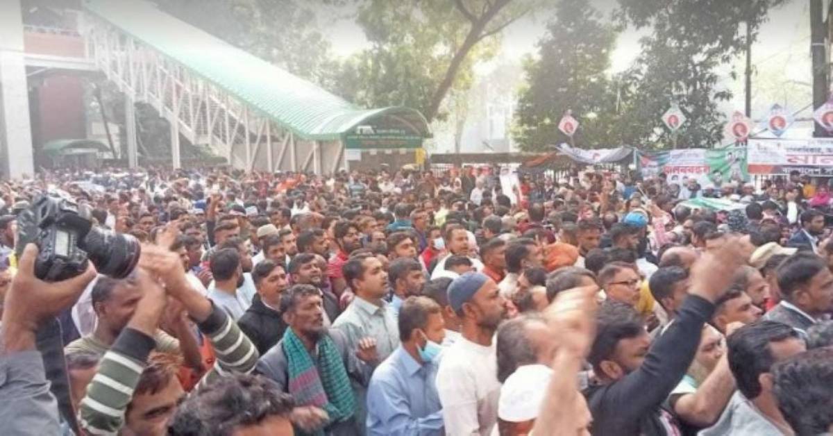 বিএনপি কর্মীদের উপস্থিতিতে লোকারণ্য জাতীয় প্রেসক্লাব প্রাঙ্গণ