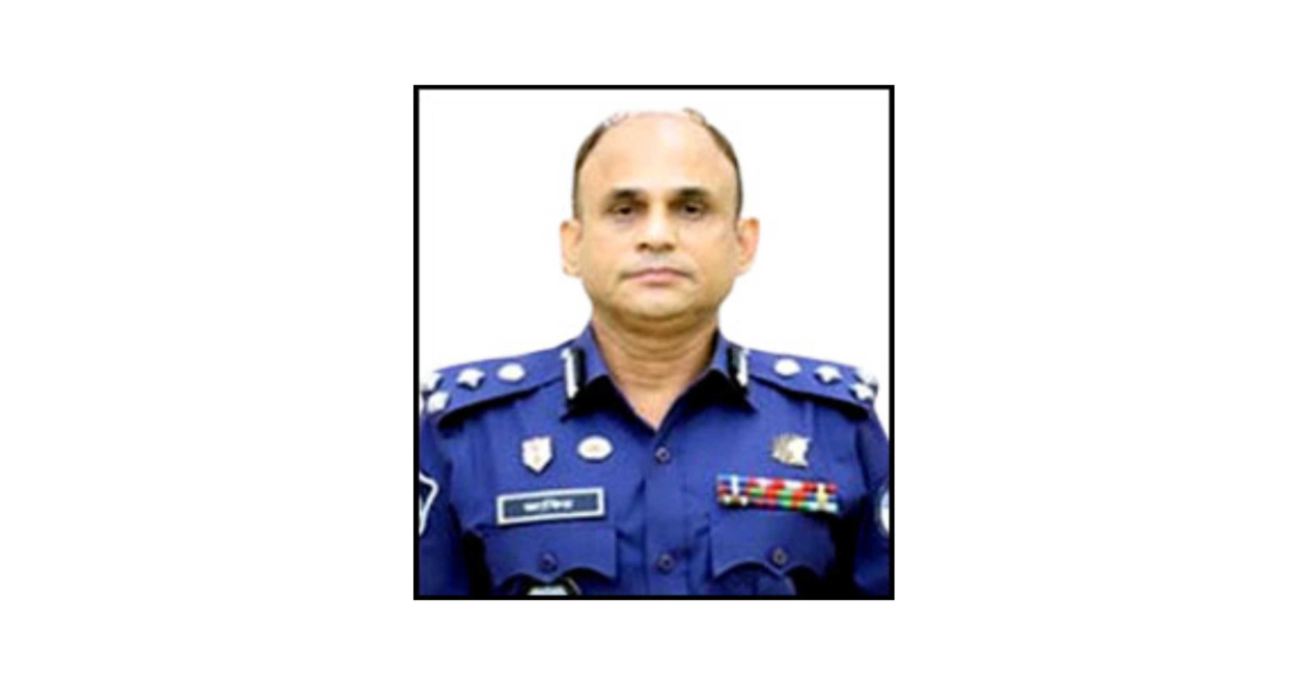 সিলেট মেট্রোপলিটন পুলিশের নতুন কমিশনার জাকির হোসেন খান। সিলেট মেট্রোপলিটন পুলিশের নতুন কমিশনার জাকির হোসেন খান।