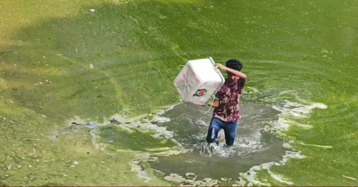 ছিনতাই হওয়া ব্যালট বাক্স পুকুর থেকে উদ্ধার করলো পুলিশ