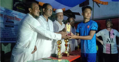 কুলাউড়ায় রেনটিলাং ফুটবল টুর্নামেন্টে চ্যাম্পিয়ন ইমলাং এফসি