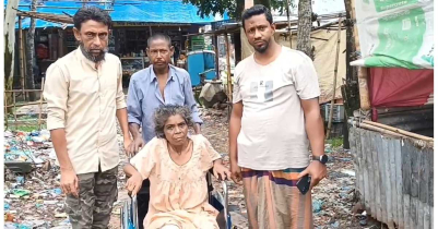 শেরপুরে প্রতিবন্ধী নারীকে হুইল চেয়ার প্রদান শেরপুরে প্রতিবন্ধী নারীকে হুইল চেয়ার প্রদান