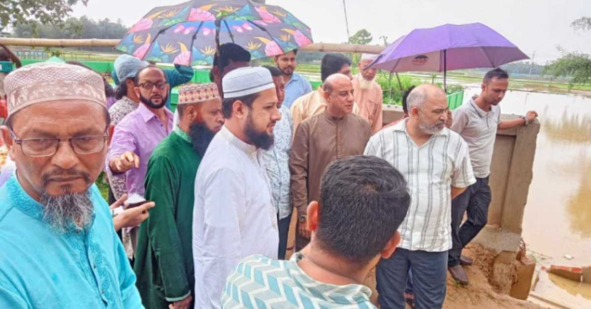 কুলাউড়ায় ক্ষতিগ্রস্ত এলাকা পরিদর্শনে এমপি শফিউল আলম চৌধুরী নাদেল। কুলাউড়ায় ক্ষতিগ্রস্ত এলাকা পরিদর্শনে এমপি শফিউল আলম চৌধুরী নাদেল।