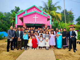 শ্রীমঙ্গলে গীর্জায় গীর্জায় বড়দিনের আনন্দ-প্রার্থনা