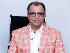 তারেক রহমানকে ঘিরে ভিড়, নিরাপত্তা শঙ্কা: মোস্তফা ফিরোজ তারেক রহমানকে ঘিরে ভিড়, নিরাপত্তা শঙ্কা: মোস্তফা ফিরোজ