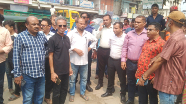 শ্রীমঙ্গলে যানজট নিরসন ও ফুটপাত দখলমুক্ত করতে প্রশাসনের অভিযান