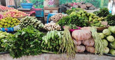 মৌলভীবাজারে কাচা সবজির বাজারে আ*গুন, দাম নাগালের বাইরে