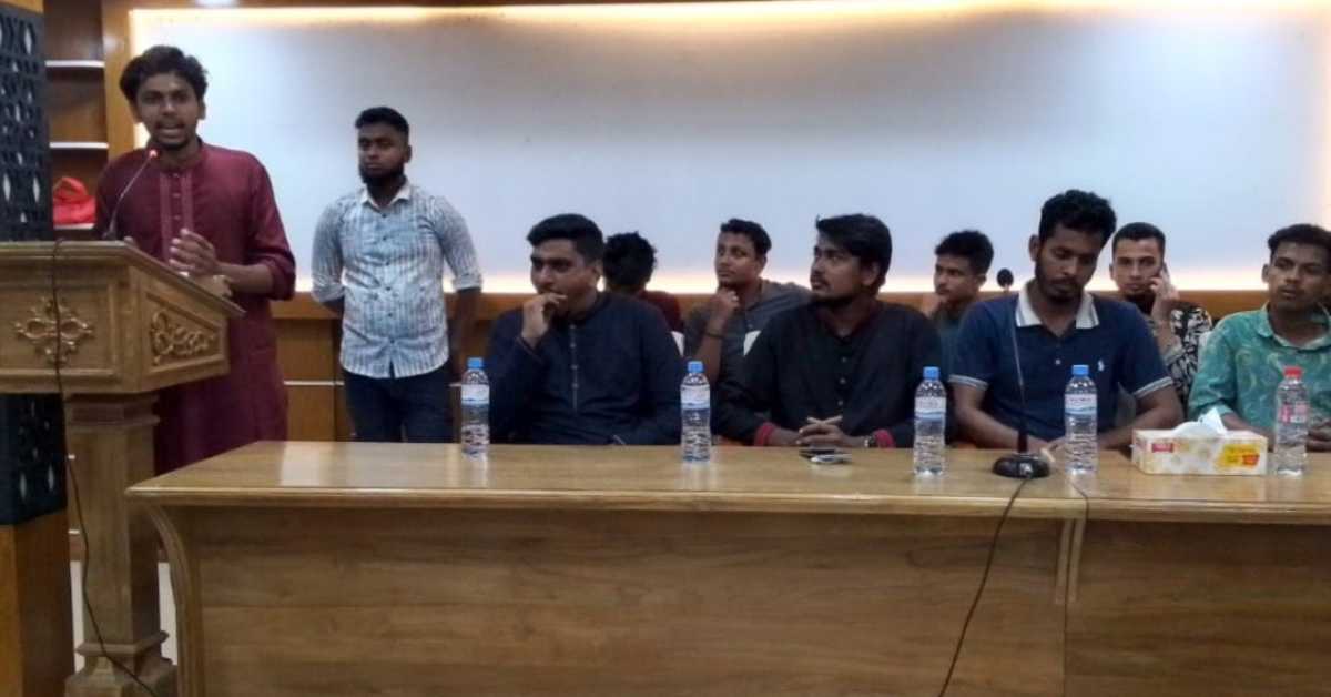 পৌর হলরুমে বৈষম্যবিরোধী ছাত্র আন্দোলনের মৌলভীবাজার জেলা সমন্বয়ক কমিটির সাথে সভা। ছবি- আই নিউজ পৌর হলরুমে বৈষম্যবিরোধী ছাত্র আন্দোলনের মৌলভীবাজার জেলা সমন্বয়ক কমিটির সাথে সভা। ছবি- আই নিউজ