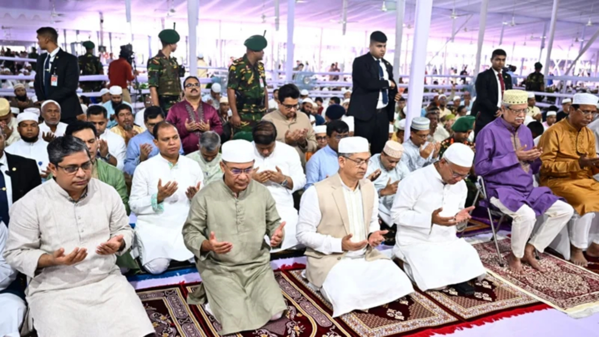 জাতীয় ঈদগাহে প্রধান ঈদ জামাত, রাষ্ট্রপতি-প্রধানমন্ত্রীর অংশগ্রহণ