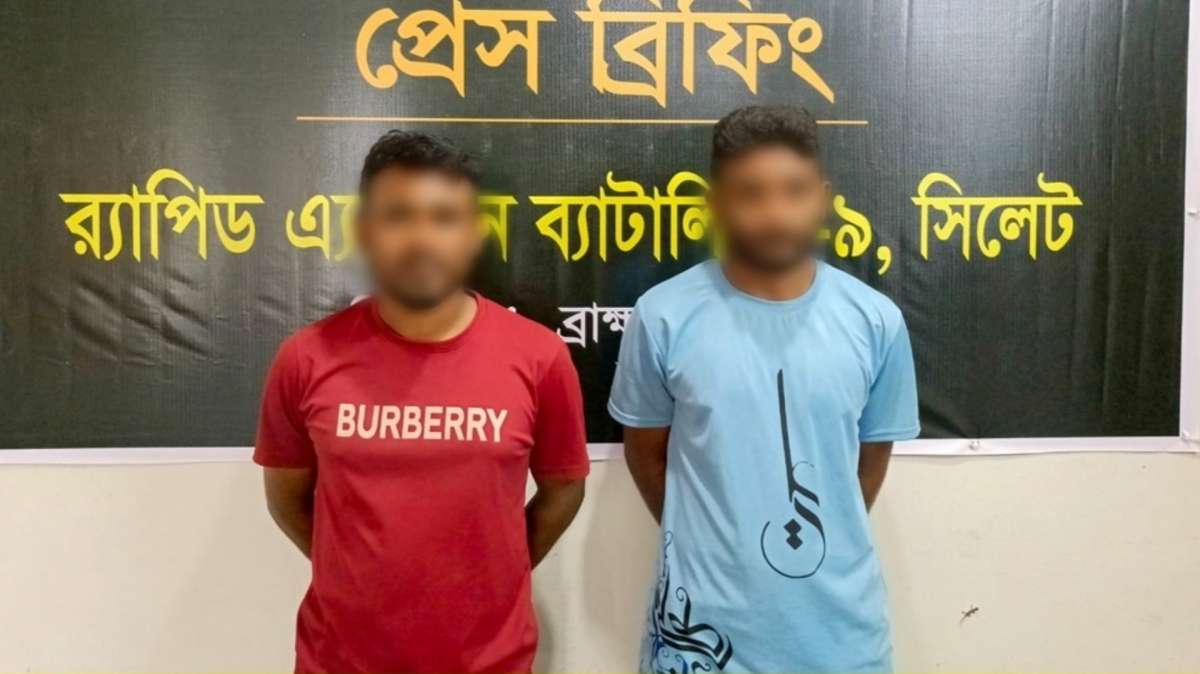 আশুগঞ্জে ৬৩ বোতল ইসকফ সিরাপসহ দুই মাদক ব্যবসায়ী গ্রেপ্তার