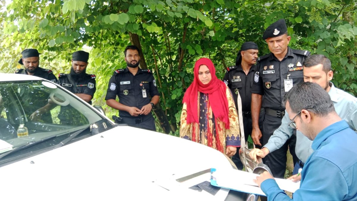 সিলেটে শব্দদূষণে ১১ গাড়ির মালিককে জরিমানা সিলেটে শব্দদূষণে ১১ গাড়ির মালিককে জরিমানা