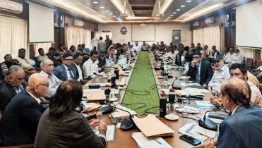 Use alternative land for solar power plants: Round table meeting