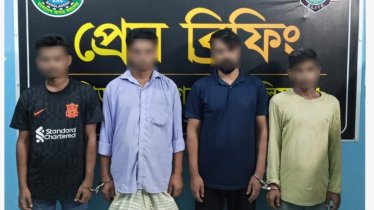 কুলাউড়ায় অনলাইন জুয়া চক্রের ৪ সদস্য গ্রেফতার কুলাউড়ায় অনলাইন জুয়া চক্রের ৪ সদস্য গ্রেফতার