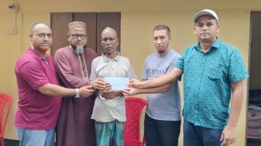 সবার সহযোগিতায় বাঁচতে চান ক্যান্সার আক্রান্ত যতীন্দ্র সরকার সবার সহযোগিতায় বাঁচতে চান ক্যান্সার আক্রান্ত যতীন্দ্র সরকার