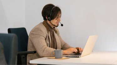 Is Expedia Customer Service 24 Hours? Phone Number and Contact Op Is Expedia Customer Service 24 Hours? Phone Number and Contact Op